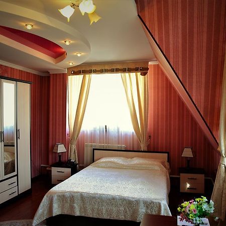 Bishkek Villa Hotel ภายนอก รูปภาพ