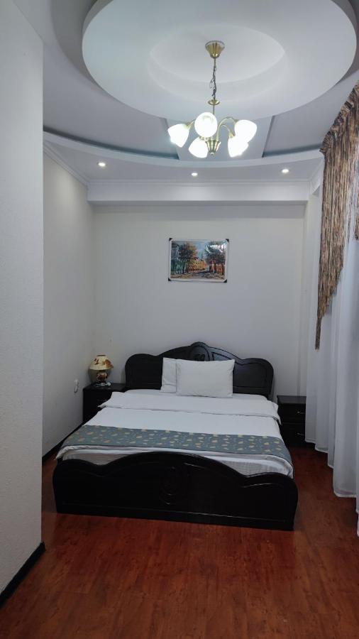 Bishkek Villa Hotel ภายนอก รูปภาพ