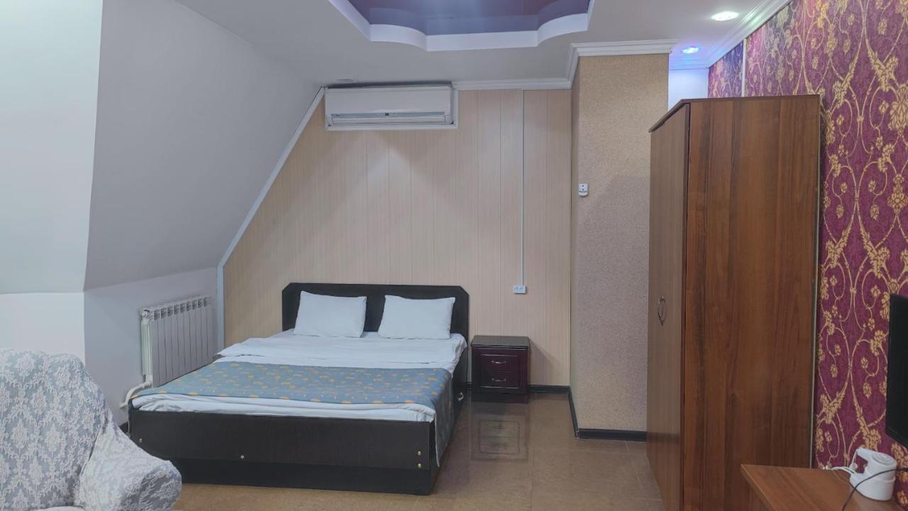 Bishkek Villa Hotel ภายนอก รูปภาพ