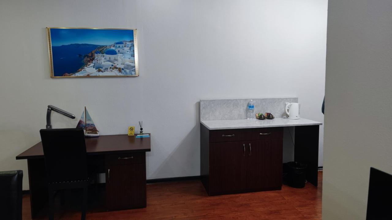 Bishkek Villa Hotel ภายนอก รูปภาพ