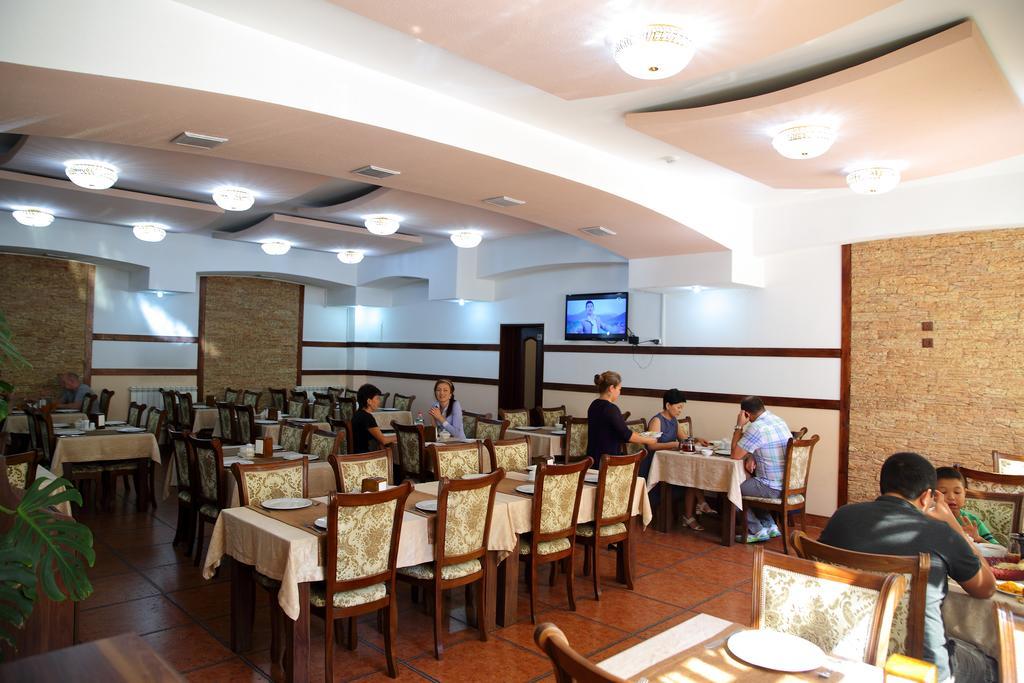 Bishkek Villa Hotel ภายนอก รูปภาพ