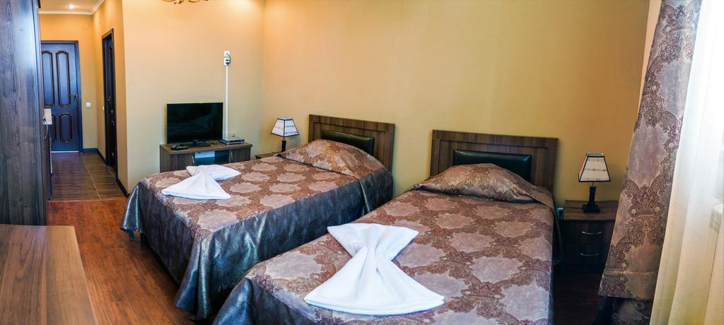 Bishkek Villa Hotel ภายนอก รูปภาพ