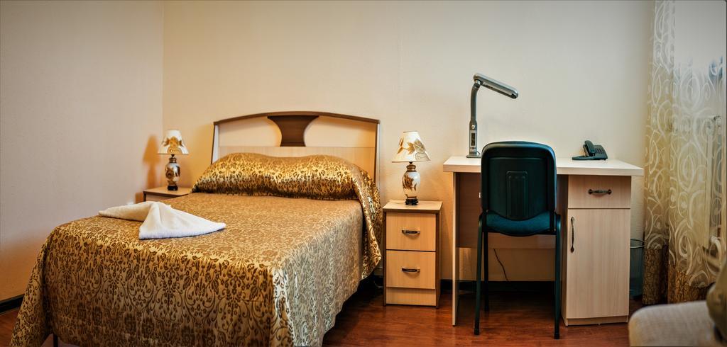Bishkek Villa Hotel ภายนอก รูปภาพ